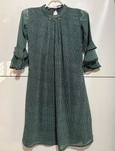 crochet top &amp; green kurta combo