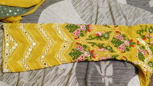 GEORGETTE WITH HAVVY EMBROIDERY WORK