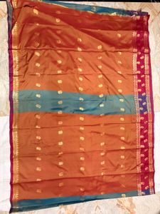 silk saree with zari weaves