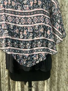 Chic Floral Print Poncho Top
