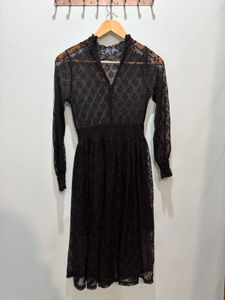 Elegant Black Lace Dress