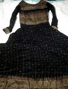 Elegant Black &amp; Gold Kurta