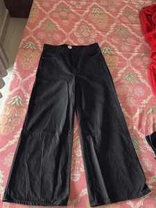 LEVIS - Wide Leg Black Denim Jeans