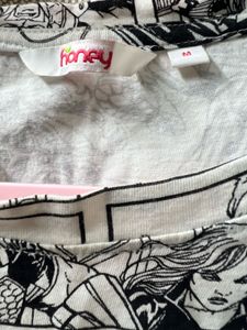 Honey by Pantaloons Marvel Comic Print T-Shirt