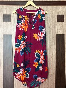 Old navy top for women