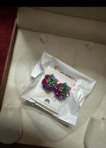 Exquisite Stud Earrings - Sparkle &amp; Shine