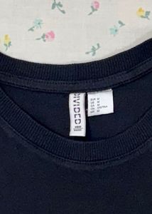 Black Cropped Pocket T-Shirt