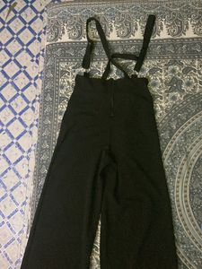 STRAP PANTS FOR WOMEN.