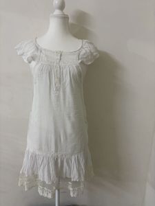 White Lace Trimmed Blouse ✨🤍