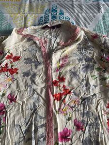 Beautiful Floral Print Kurta