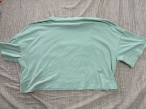 Winnie the Pooh Graphic T-Shirt
