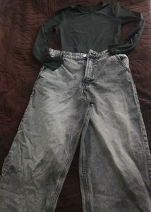 BUNDLE | Bershka Acid Wash Jeans + Black Bodysuit