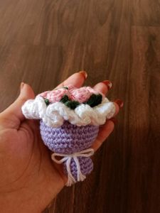 Crochet flower Bouquet keychain