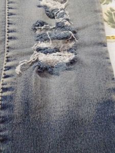 Ripped AB Jeans
