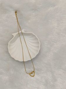 Delicate Gold Heart Necklace