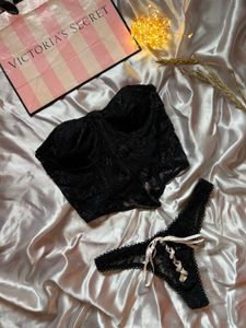 Lace Lingerie Set