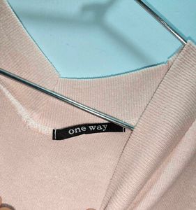 V Neck Pretty Top Peach