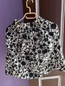 Stylish Black &amp; White Skirt