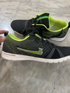 Running Shoes