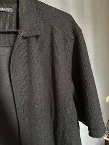 Men's Black Textured Short Sleeve Shirt