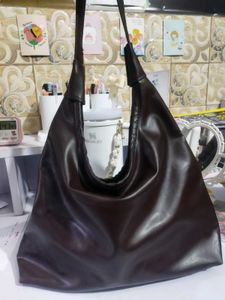Studded chocolate brown bag 👜