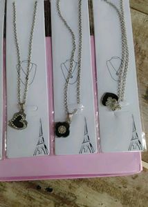 Chic Pendant Necklaces Set 1