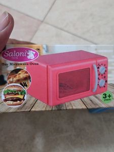Saloni Toy Microwave Oven