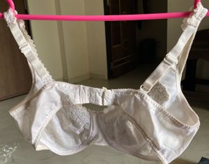 Wonderbra off White Lace Bra