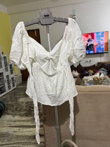 Chic White Ruched Puff Sleeve Top