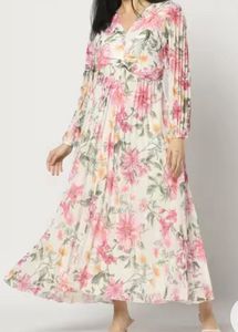 Floral Print Pleated Maxi Dress