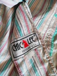 Y2K Striped Button-Up Shirt🦢🌟🪞