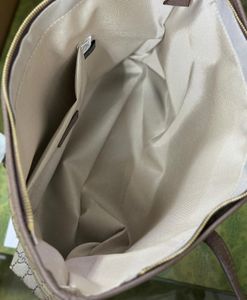 Gucci GG Supreme Tote Bag