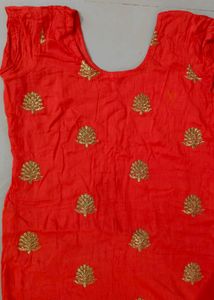 Gaajri Kurta