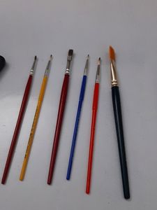 Faber Castle Brushes ( 8)