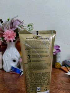 Pantene Miracle Rescue Conditioner