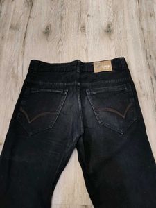 Ma6134 Ice water jeans waist 32 inches