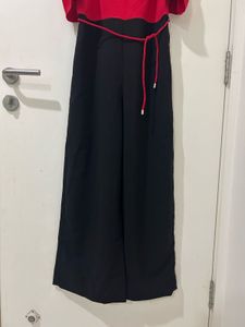 Chic Red-Black Cold Shoulder Jumpsuit- Stalk Buy L