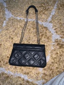 Pareois Sling bag