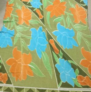Cozy Floral Print Blanket