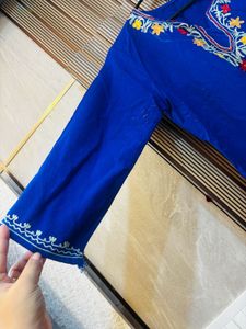 kashmiri Embroidered Kurta set