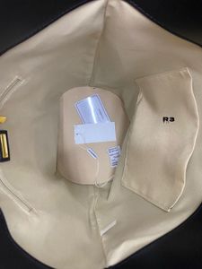 JACQUEMUS LE BANBOLA MOYEN BAG