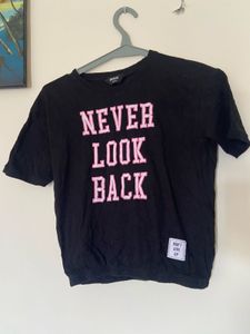 Black "Never Look Back" Graphic Tee