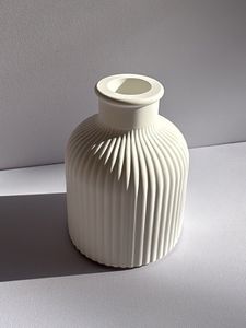 Ribbed Vase with bubble coaster