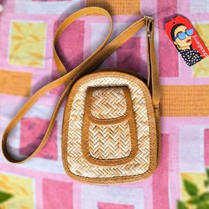 Chic Straw Crossbody Bag