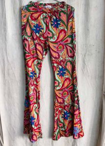 8229. Retro Floral Print Flared Pants