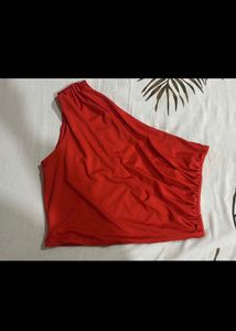 H&M DATE PERFECT Red one shoulder Top
