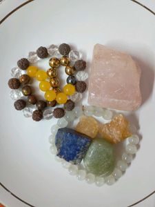 healing Crystals tumble raw + Bracelets