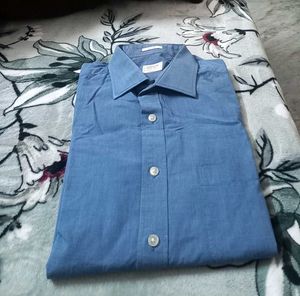 Bundle of 3 Men's Dress Shirts