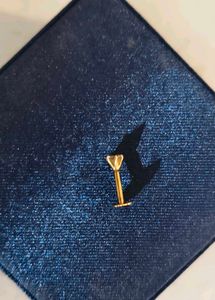 Elegant Real Diamond &amp; Gold Nose Pin