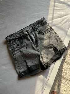 Distressed Wash Denim Shorts